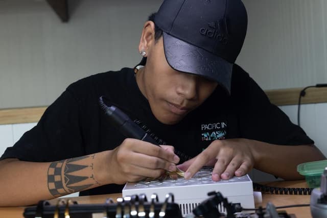 Parau Shell Carving Make-and-Take Workshop